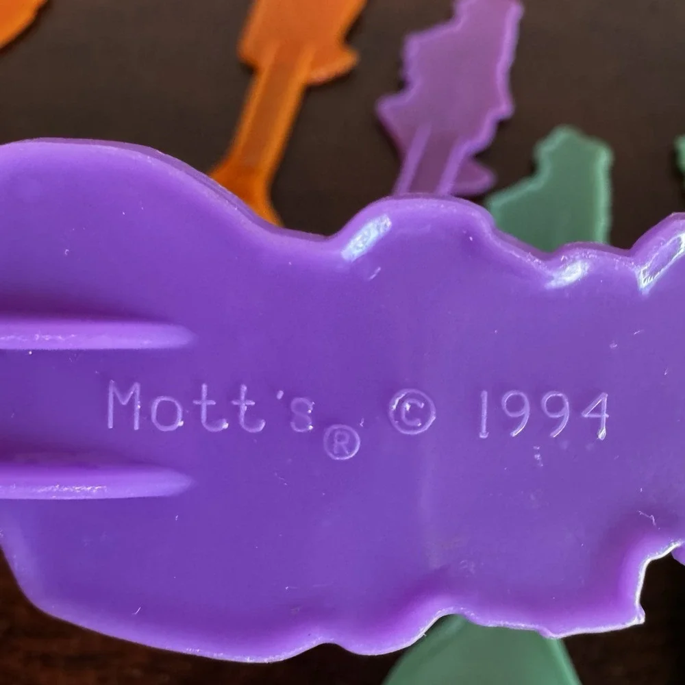 7 - 1994/96 MOTT'S Penguin, Bear & Squid Mascot Plastic Collectible Spoons